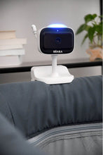 
                        
                          Load image into Gallery viewer, Beaba Zen Nomad Portable Baby Video Monitor with large clip (NO Plug)
                        
                      