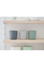 
                        
                          Load image into Gallery viewer, Beaba Silicone Glasses Set of 3 Velvet Grey Sage Green Grey 6
                        
                      