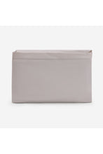 
                        
                          Load image into Gallery viewer, Bugaboo Butterfly 2 Rain Cover
                        
                      