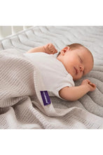 
                        
                          將圖片載入圖庫檢視器 Clevamam Cellular Baby Blanket Crib, Moses Basket 80 x 100cm - Grey
                        
                      