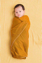 
                        
                          Load image into Gallery viewer, Dockatot Swaddle Set - Golden Stripe / Pumpkin Spice 8
                        
                      