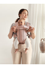 
                        
                          Load image into Gallery viewer, Babybjörn Baby Carrier Mini - Dusty Pink
                        
                      