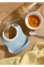 
                        
                          Load image into Gallery viewer, Babybjörn Baby Feeding Set, 3 Pcs - Powder Blue
                        
                      