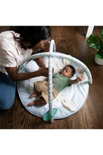 
                        
                          將圖片載入圖庫檢視器 FREE GIFT - Ingenuity Sheppys Spot Ultra Plush Baby Activity Gym &amp; Tummy Time Mat, Corrie
                        
                      