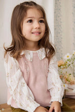 
                        
                          將圖片載入圖庫檢視器 Jamie Kay Abbie Knitted Top - Sweetpea Marle Abbie Flower
                        
                      
