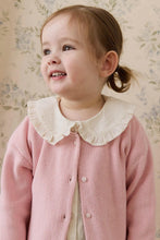 
                        
                          將圖片載入圖庫檢視器 Jamie Kay Sally Cardigan - Trinket
                        
                      