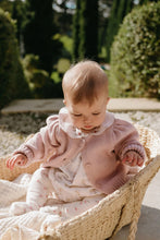 
                        
                          將圖片載入圖庫檢視器 Jamie Kay Tasha Knitted Cardigan - Sweetpea Marle
                        
                      