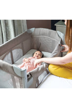 
                        
                          Load image into Gallery viewer, Joie Kubbie™ Sleep Bedside Crib &amp; Travel Cot - Foggy Grey 4
                        
                      