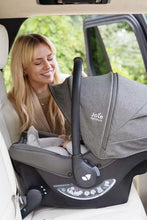 
                        
                          Load image into Gallery viewer, Joie Sprint™ Integrated ISOFIX Baby Car Seat - Ebony
                        
                      