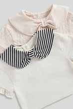 
                        
                          將圖片載入圖庫檢視器 Mothercare 2 Pack Collared T-Shirts
                        
                      