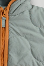 
                        
                          將圖片載入圖庫檢視器 Mothercare Quilted Fleece Jacket
                        
                      