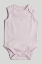 
                        
                          Load image into Gallery viewer, Mothercare 5 Pack Giraffe Sleeveless Bodysuits
                        
                      