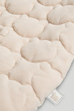 
                        
                          將圖片載入圖庫檢視器 Mothercare My First Tan Quilted Cord Pramsuit
                        
                      