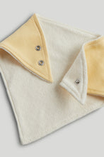 
                        
                          將圖片載入圖庫檢視器 Mothercare 3 Pack Daisy Dribble Bibs
                        
                      