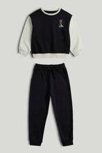 
                        
                          將圖片載入圖庫檢視器 Mothercare Space Sweatshirt and Joggers Outfit
                        
                      