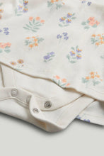 
                        
                          將圖片載入圖庫檢視器 Mothercare Floral 8-Piece Outfit Gift Set
                        
                      