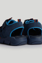 
                        
                          將圖片載入圖庫檢視器 Mothercare Navy Trekker Sandals
                        
                      