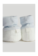 
                        
                          將圖片載入圖庫檢視器 Mothercare Bear Rattle Sock-Top Booties
                        
                      