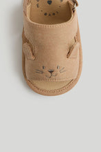 
                        
                          Load image into Gallery viewer, Mothercare Brown Bear Pram Sandals
                        
                      