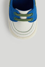 
                        
                          Load image into Gallery viewer, Mothercare Boat Pram Shoes
                        
                      