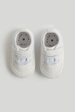 
                        
                          Load image into Gallery viewer, Mothercare White Pram Trainers
                        
                      