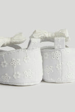 
                        
                          Load image into Gallery viewer, Mothercare White Broderie Pram Shoes and Headband
                        
                      