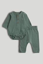 
                        
                          Load image into Gallery viewer, Mothercare Green Bodysuit and Joggers Outfit
                        
                      