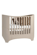 
                        
                          Load image into Gallery viewer, Leander Classic Baby Cot 0-3 yrs - Cappuccino
                        
                      