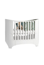 
                        
                          Load image into Gallery viewer, Leander Classic Baby Cot 0-3 yrs - White
                        
                      