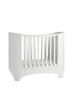 
                        
                          Load image into Gallery viewer, Leander Classic Baby Cot 0-3 yrs - White
                        
                      