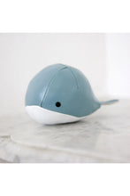 
                        
                          Load image into Gallery viewer, Little Big Friends Tiny Friends Madeleine The Whale 2
                        
                      