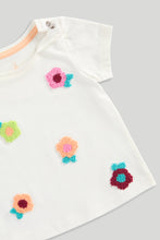 
                        
                          Load image into Gallery viewer, Mothercare Flower T-Shirt
                        
                      