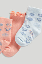 
                        
                          Load image into Gallery viewer, Mothercare 5 Pack Seashell Baby Socks
                        
                      