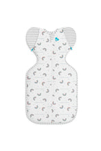 
                        
                          Load image into Gallery viewer, Love to Dream Swaddle Up Transition Bag Original - Rainbow
                        
                      