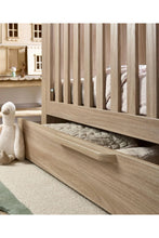 
                        
                          Load image into Gallery viewer, Mamas &amp; Papas Franklin Cotbed - Oak
                        
                      