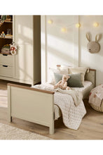 
                        
                          Load image into Gallery viewer, Mamas &amp; Papas Harwell Cotbed - Cashmere
                        
                      