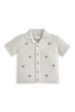 
                        
                          將圖片載入圖庫檢視器 Mamas &amp; Papas Embroidered Shirt &amp; Shorts Set (2 Pieces) - Palm Tree
                        
                      
