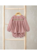 
                        
                          將圖片載入圖庫檢視器 Mamas &amp; Papas Smock Velvet Dress &amp; Bloomers
                        
                      