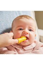 
                        
                          將圖片載入圖庫檢視器 Matchstick Monkey Finger Toothbrush With Portable Case - Lion &amp; Giraffe Online Exclusive
                        
                      