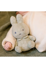 
                        
                          Load image into Gallery viewer, Miffy Flower Cuddle 20cm Green
                        
                      