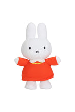 
                        
                          Load image into Gallery viewer, Miffy &amp; Friend Soft Plush - Mummy 28 cm
                        
                      