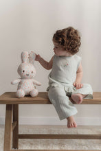 
                        
                          將圖片載入圖庫檢視器 Miffy Little Dutch Cuddle Toy All Over Print 30cm - Lucky Blossom
                        
                      