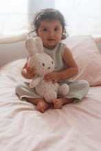 
                        
                          將圖片載入圖庫檢視器 Miffy Little Dutch Cuddle Toy All Over Print 30cm - Lucky Blossom
                        
                      