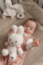
                        
                          將圖片載入圖庫檢視器 Miffy Little Dutch Gift Box - Lucky Blossom
                        
                      
