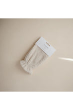 
                        
                          Load image into Gallery viewer, Mushie Organic Cotton Bath Mitt 2-Pack Fog 2
                        
                      