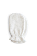 
                        
                          Load image into Gallery viewer, Mushie Organic Cotton Bath Mitt 2-Pack Pearl 1
                        
                      