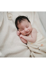 
                        
                          Load image into Gallery viewer, Mushie Organic Cotton Muslin Swaddle Blanket Dinosaurs 3
                        
                      