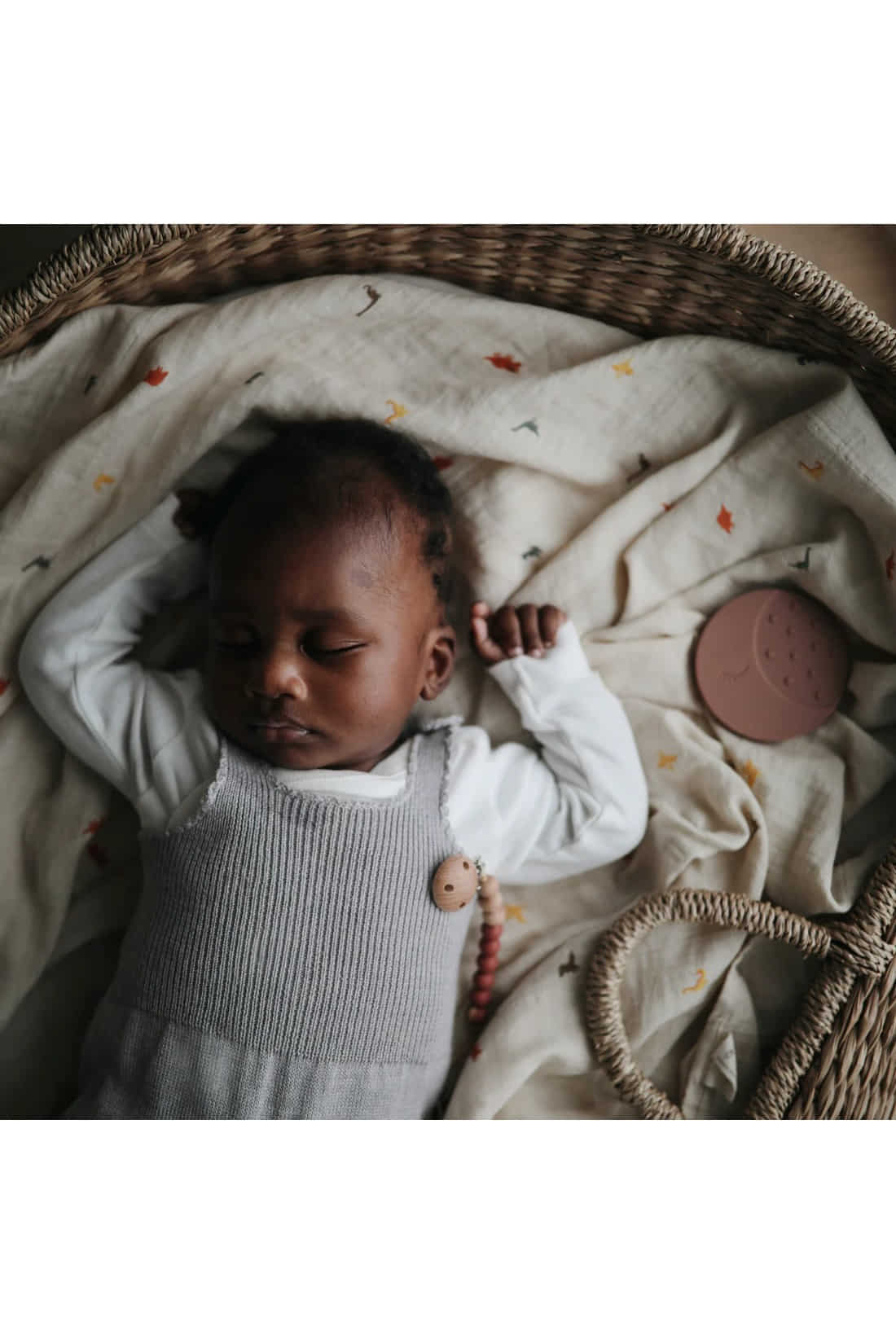 Mushie Organic Cotton Muslin Swaddle Blanket