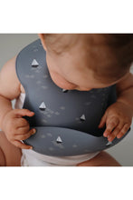 
                        
                          Load image into Gallery viewer, Mushie Silicone Baby Bib Boat 2
                        
                      