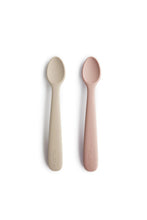 
                        
                          Load image into Gallery viewer, Mushie Silicone Feeding Spoons 2-Pack Blush Shifting Sand 1
                        
                      